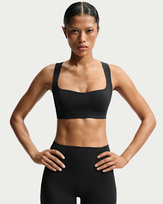 NIKE公式】NikeSKIMS Studio Stretch ウィメンズ スクエアネック ブラ